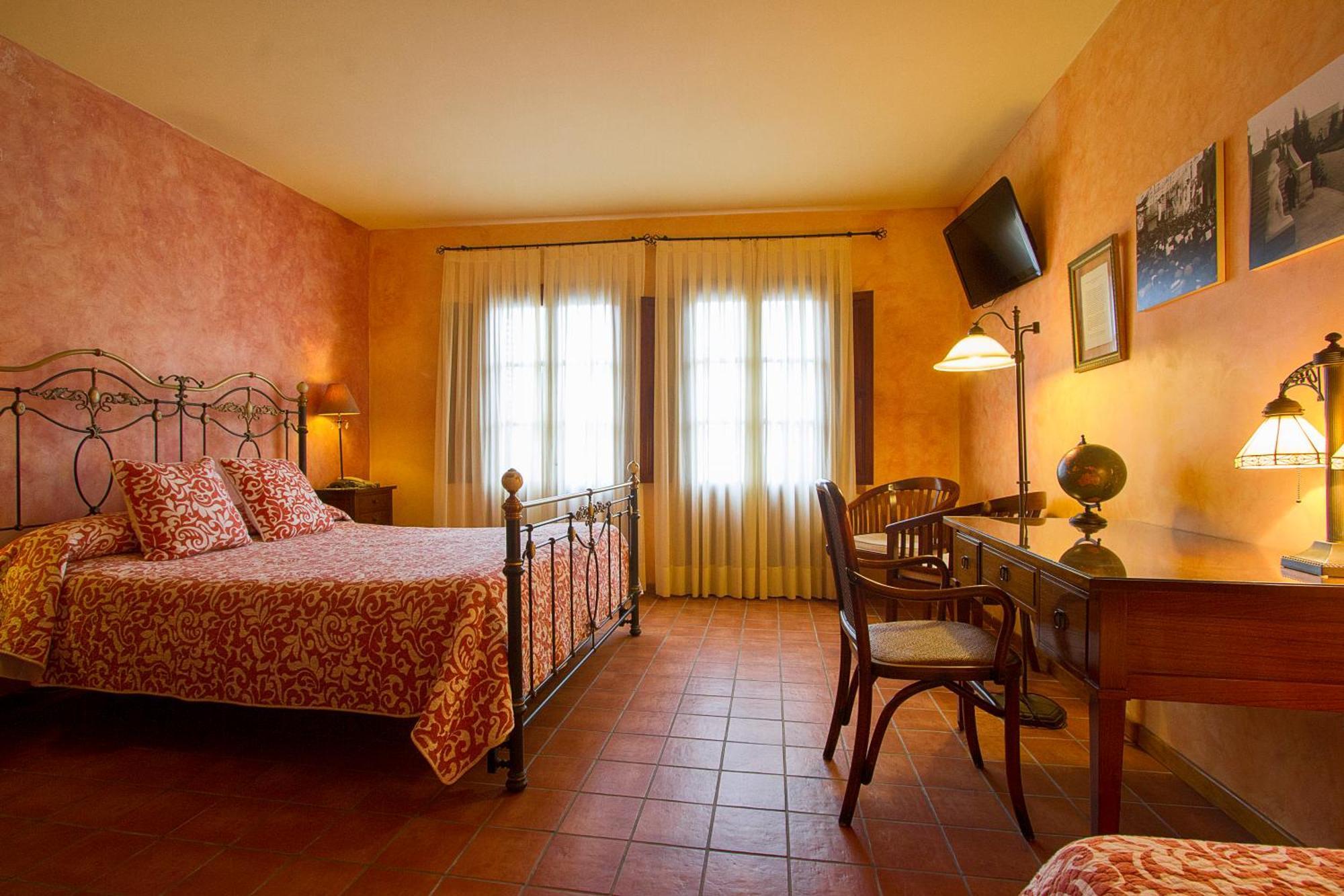 Hotel Antiga Calafell Esterno foto
